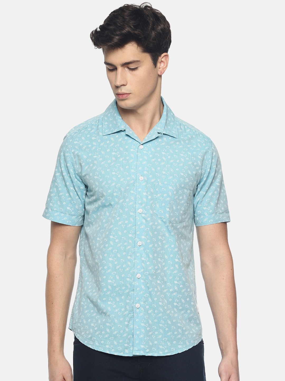 Bene Kleed Men Blue & White Slim Fit Printed Casual Shirt