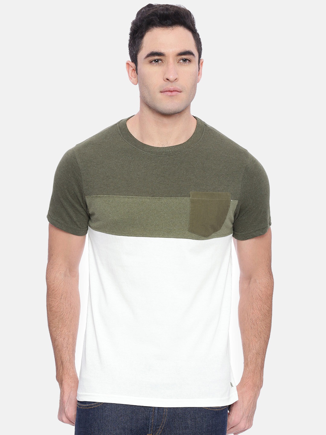 

Steenbok Men Olive Green & White Colourblocked Round Neck T-shirt