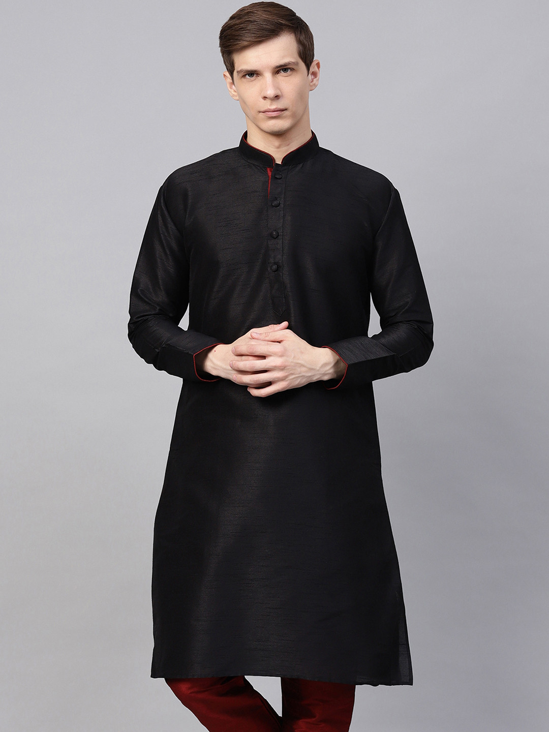 

SOJANYA Men Black Solid Straight Kurta