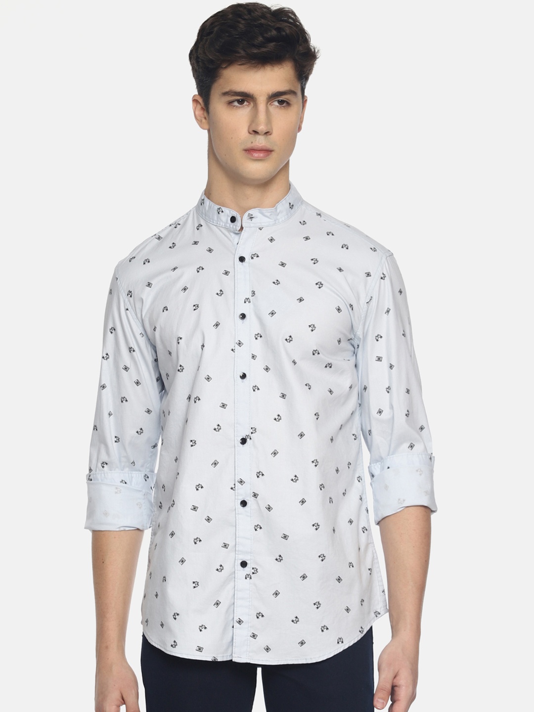 

IVOC Men Blue & Black Slim Fit Printed Casual Shirt