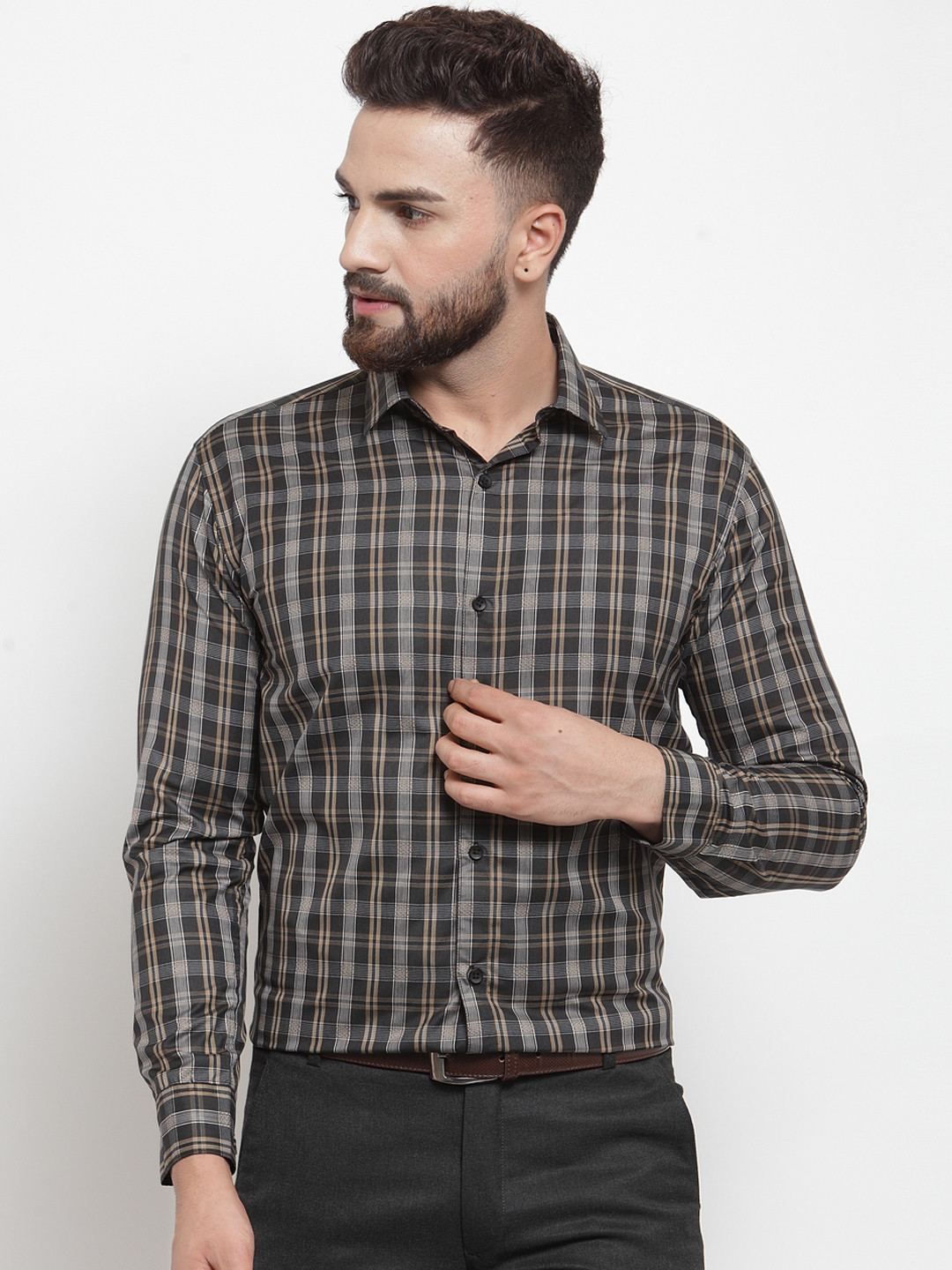 

JAINISH Premium Men Black & Beige Slim Fit Checked Formal Shirt
