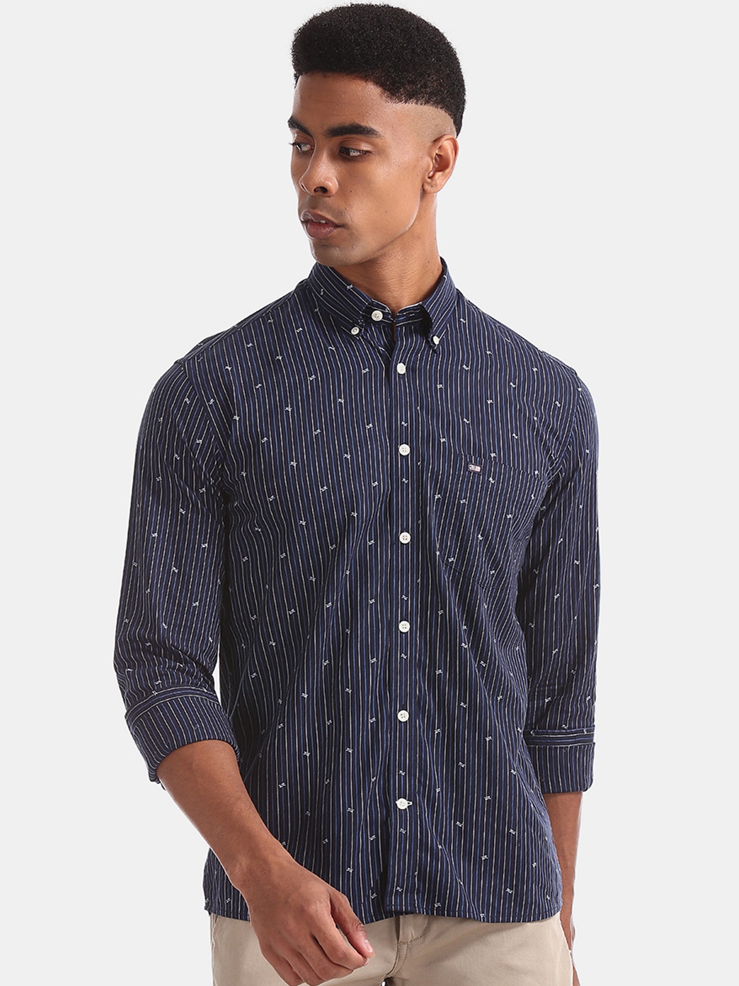 

Arrow Sport Men Navy Blue Regular Fit Printed Casual Shirt