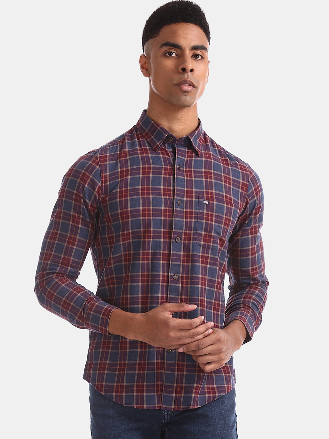 

Arrow Sport Men Blue & Maroon Slim Fit Checked Casual Shirt