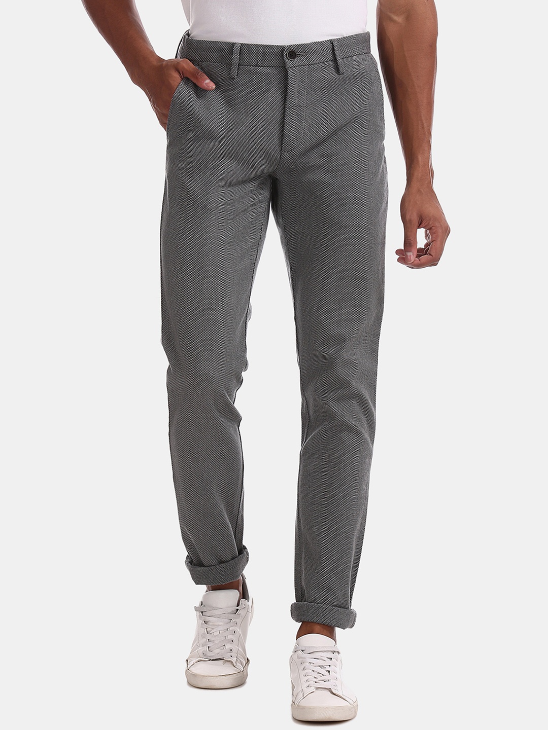 

Arrow Sport Men Grey Slim Fit Self Design Regular Trousers