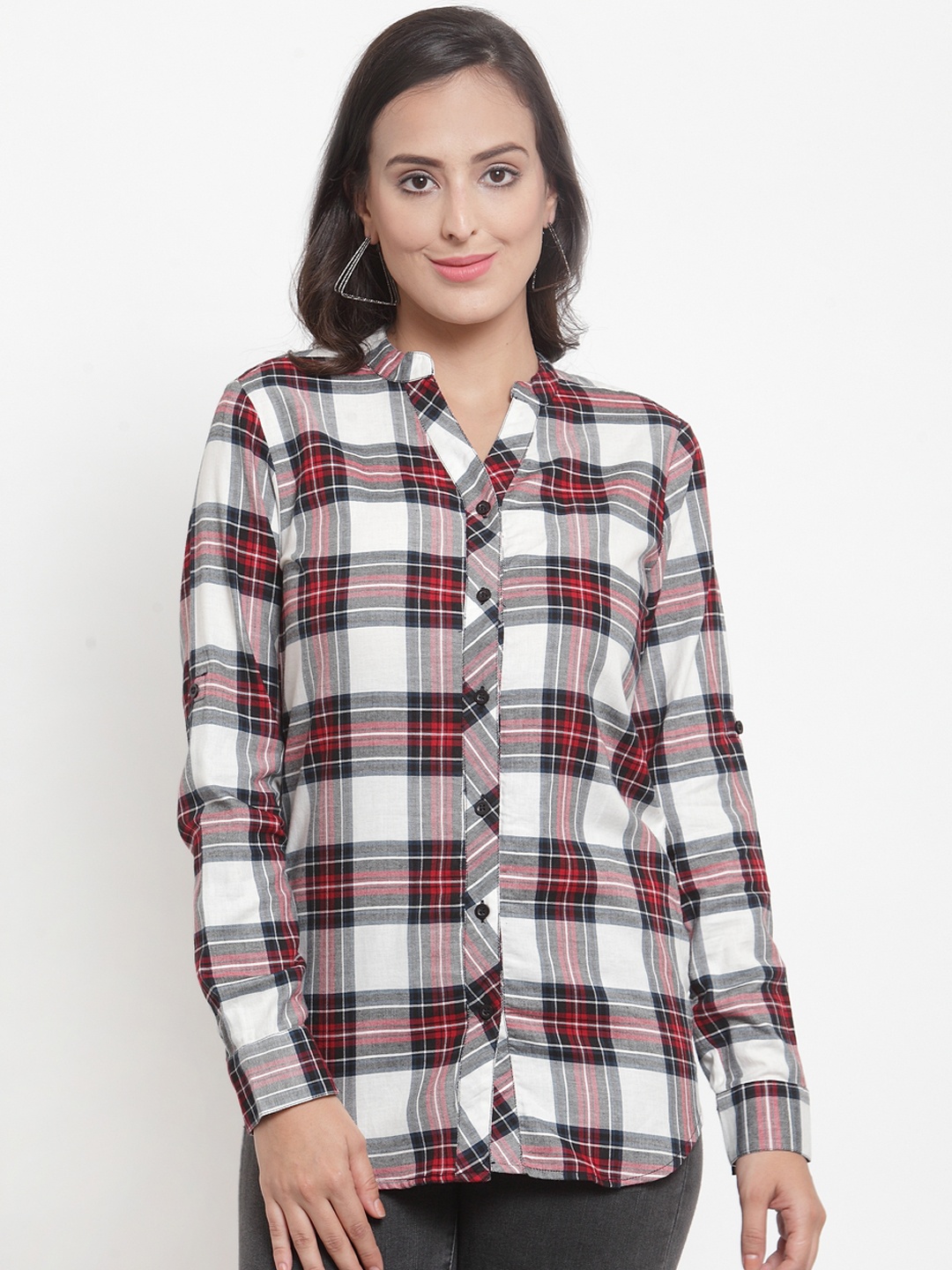 

Purple State Women White & Red Slim Fit Checked Casual Shirt