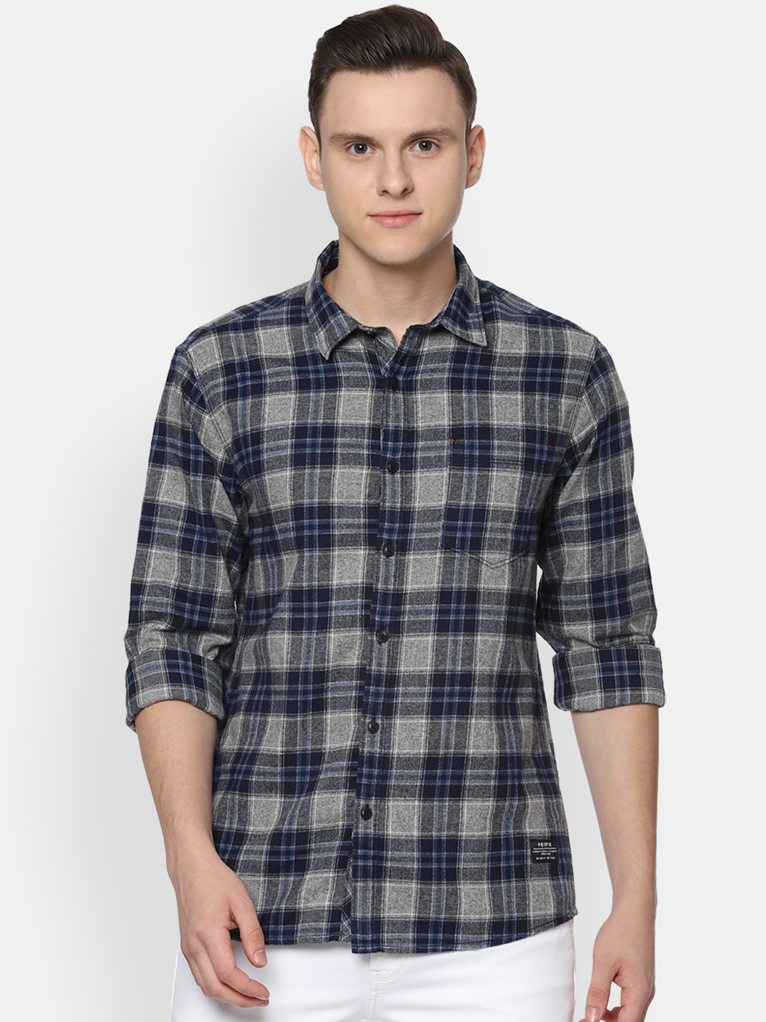 

People Men Grey Regular Fit Checked Casual Shirt