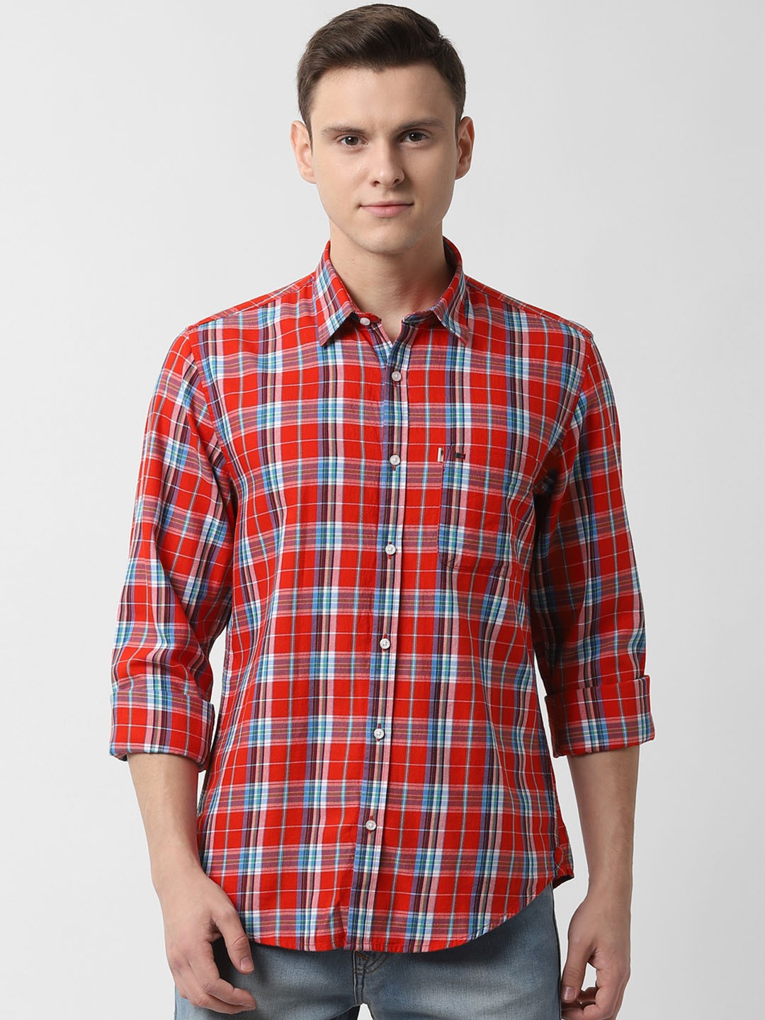 

Peter England Men Red & Blue Slim Fit Checked Casual Shirt