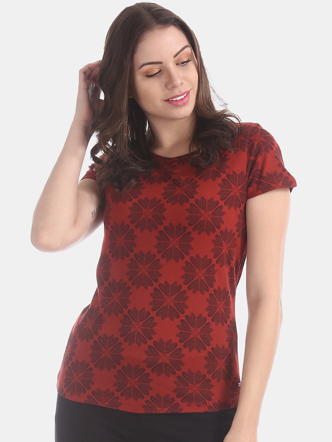 

Flying Machine Women Red Printed Round Neck T-shirt