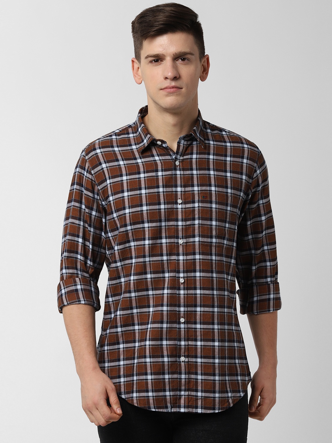 

Peter England Men Brown & White Slim Fit Checked Casual Shirt