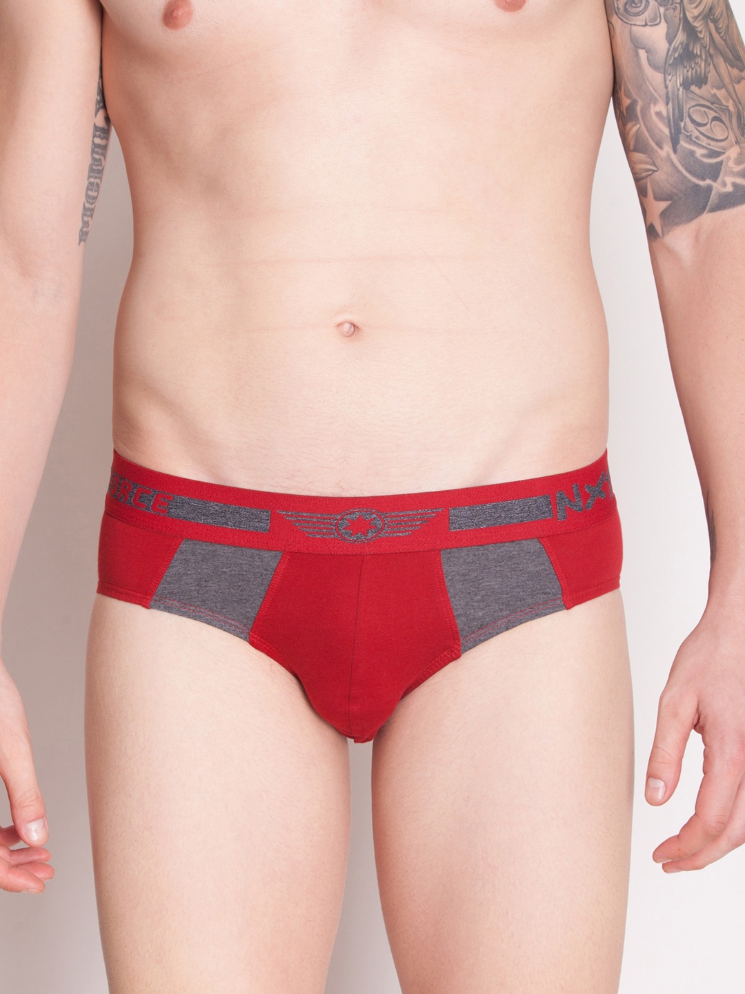 

Force NXT Men Pack of 2 Assorted Colourblocked Basic Assorted Briefs MNFF-112-PO2