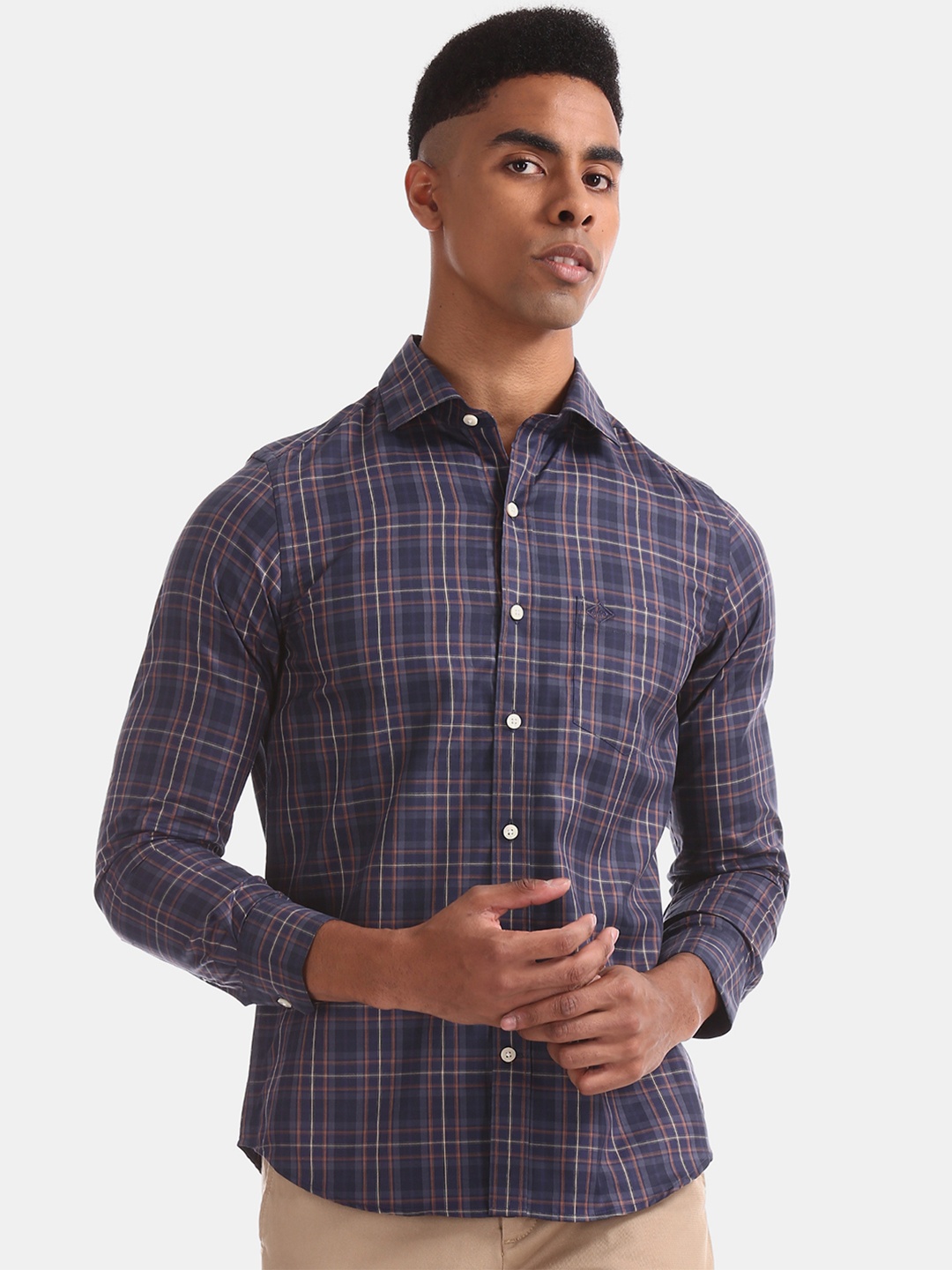 

Arrow Sport Men Purple Slim Fit Checked Casual Shirt
