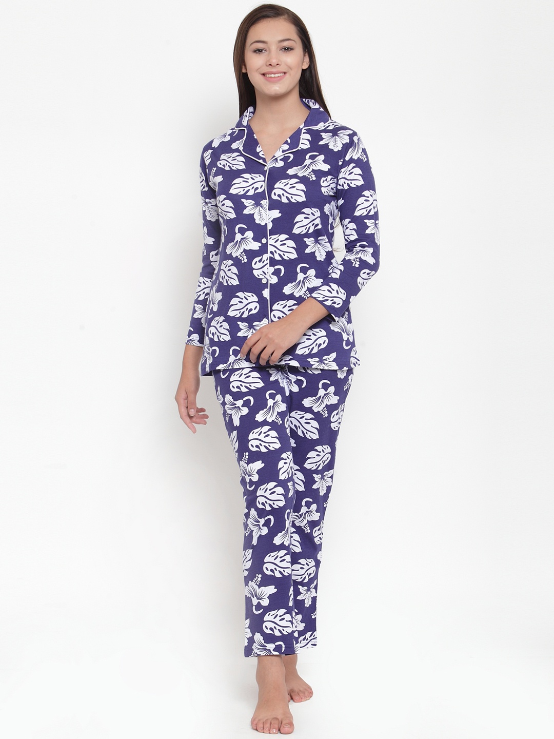 

Claura Women Blue & White Printed Night suit Cot-133