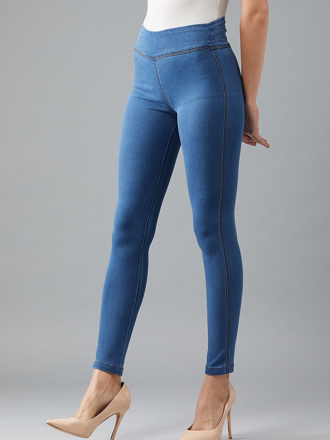 

DOLCE CRUDO Women Blue Solid Skinny Fit Jeggings