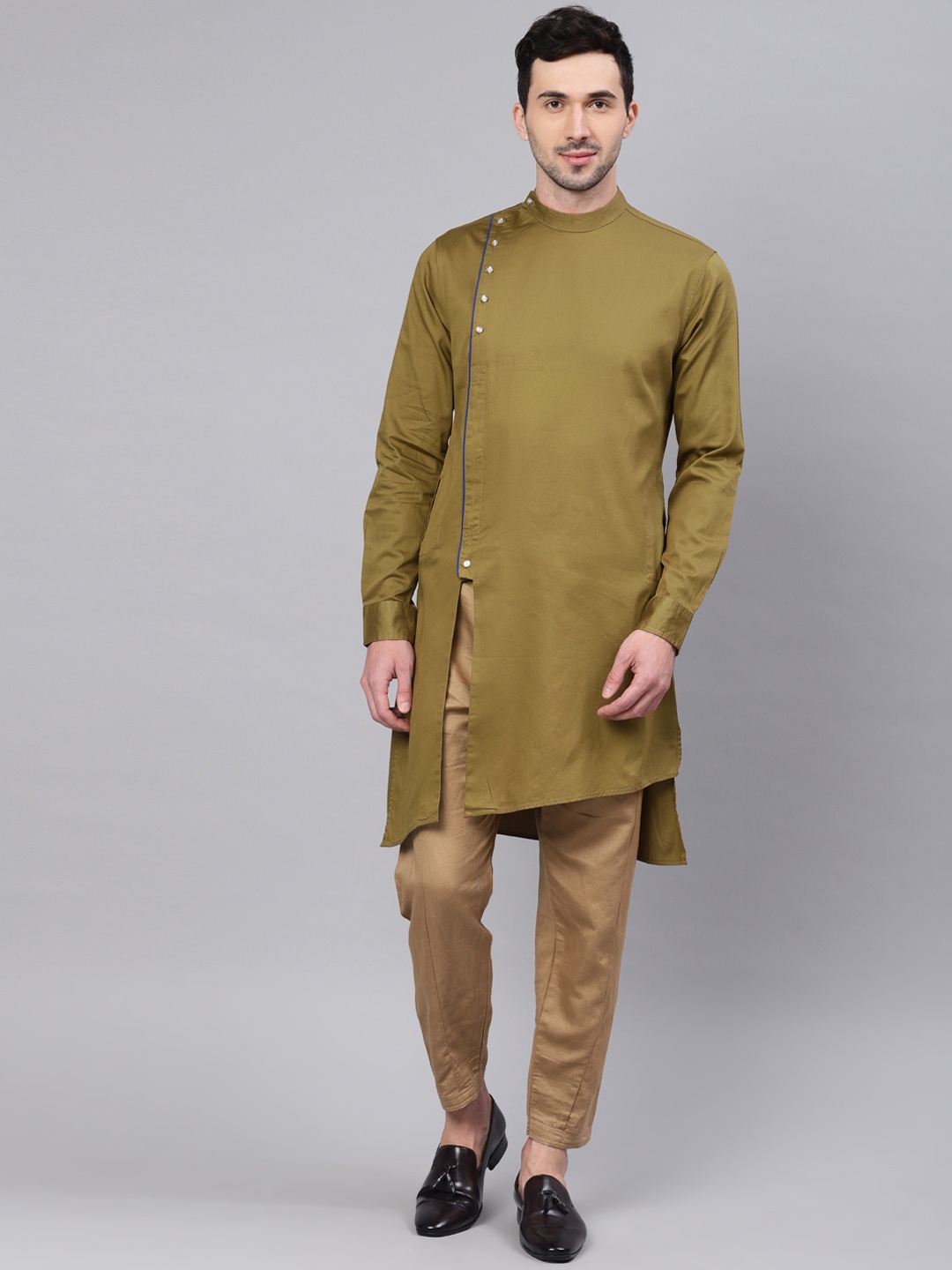 

Freehand Men Khaki Solid Straight Kurta