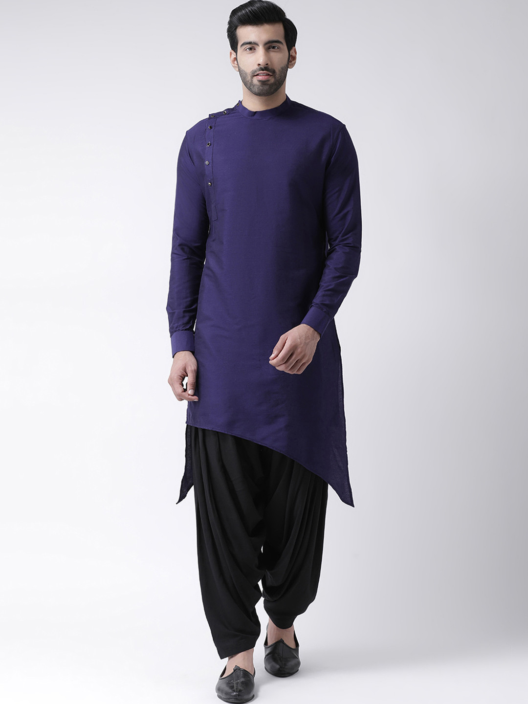 

KISAH Men Blue Solid Kurta with Patiala