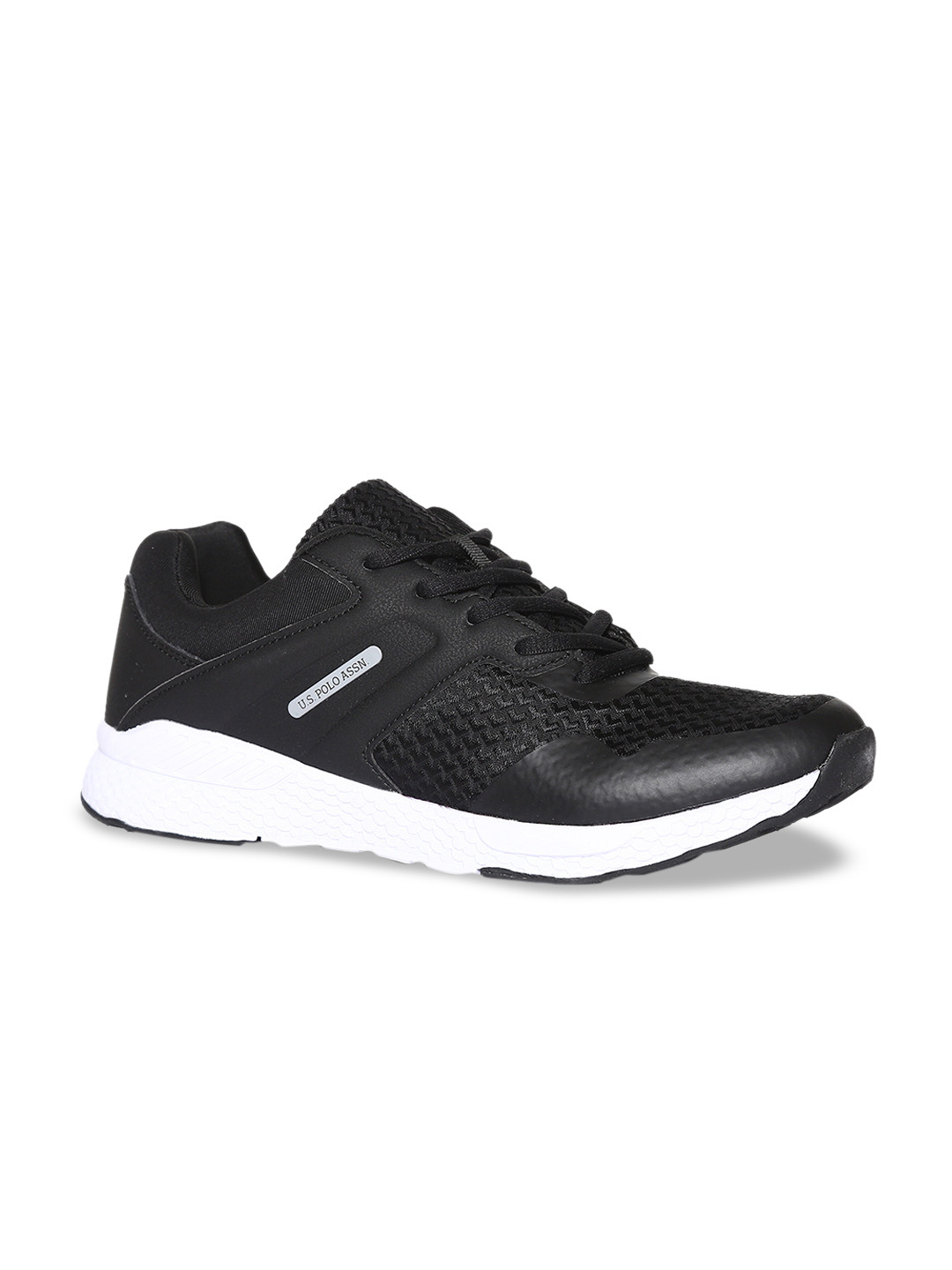 

U.S. Polo Assn. Men Black REDICK Solid Sneakers