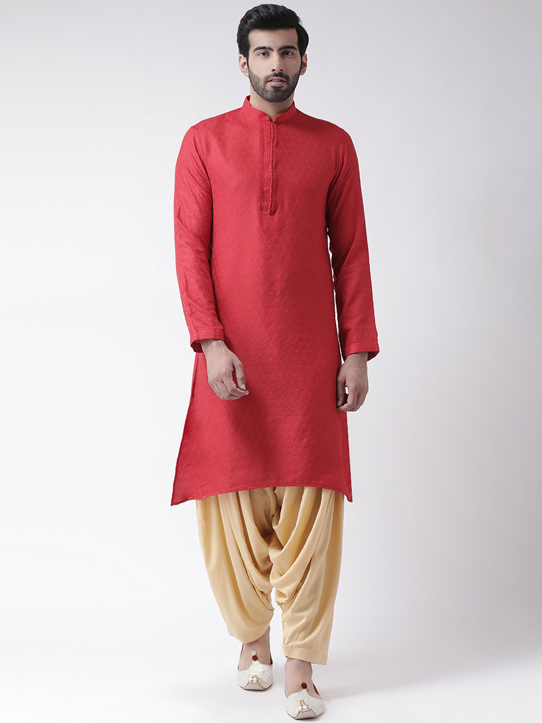 

KISAH Men Red Self Design Kurta with Patiala