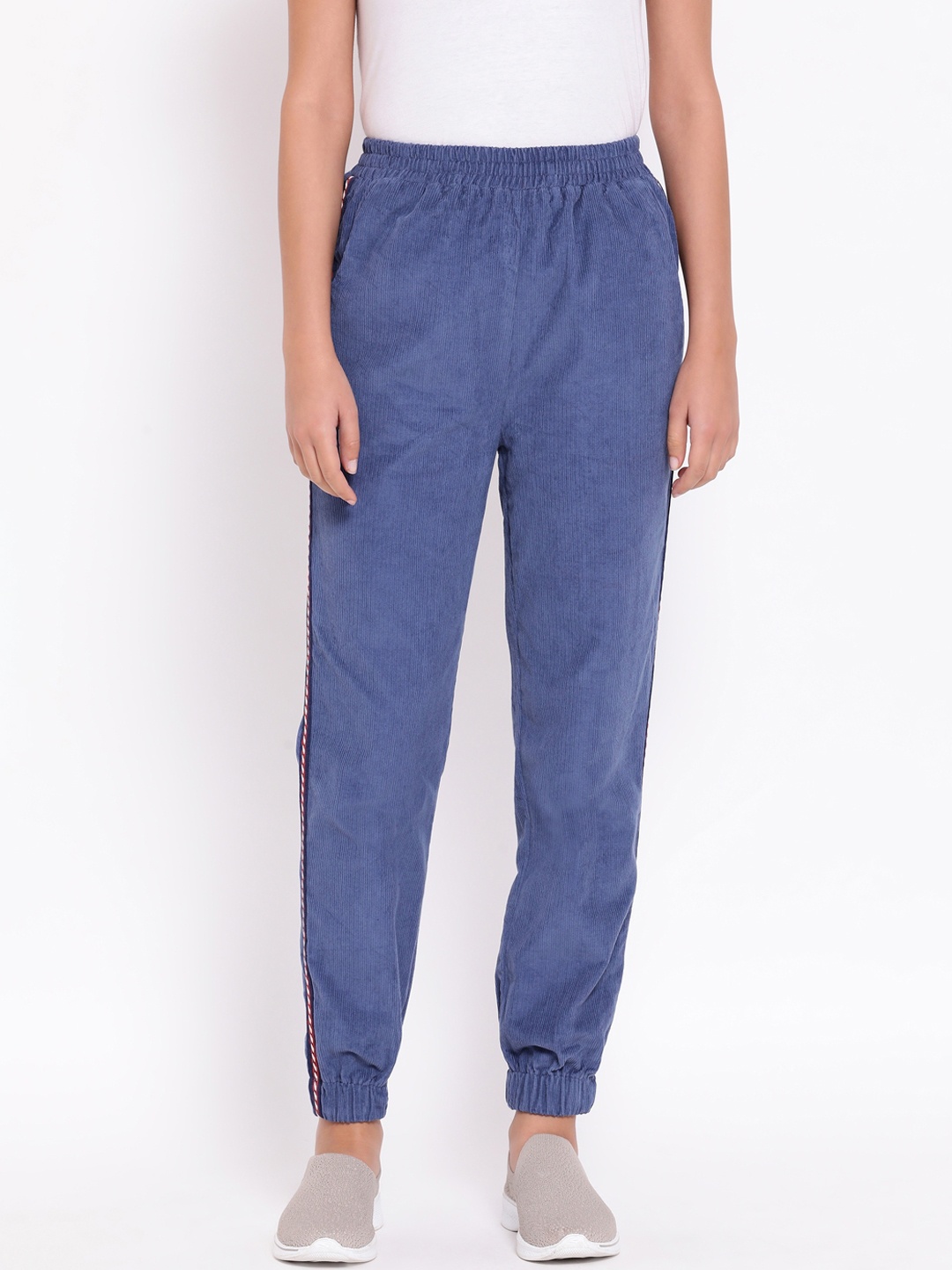 

Oxolloxo Women Blue Regular Fit Corduroy Joggers