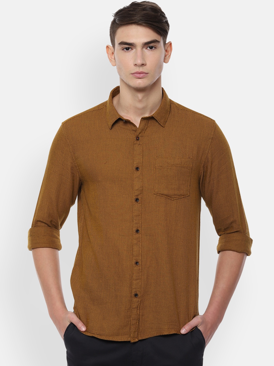 

People Men Brown Regular Fit Self Design Casual Shirt