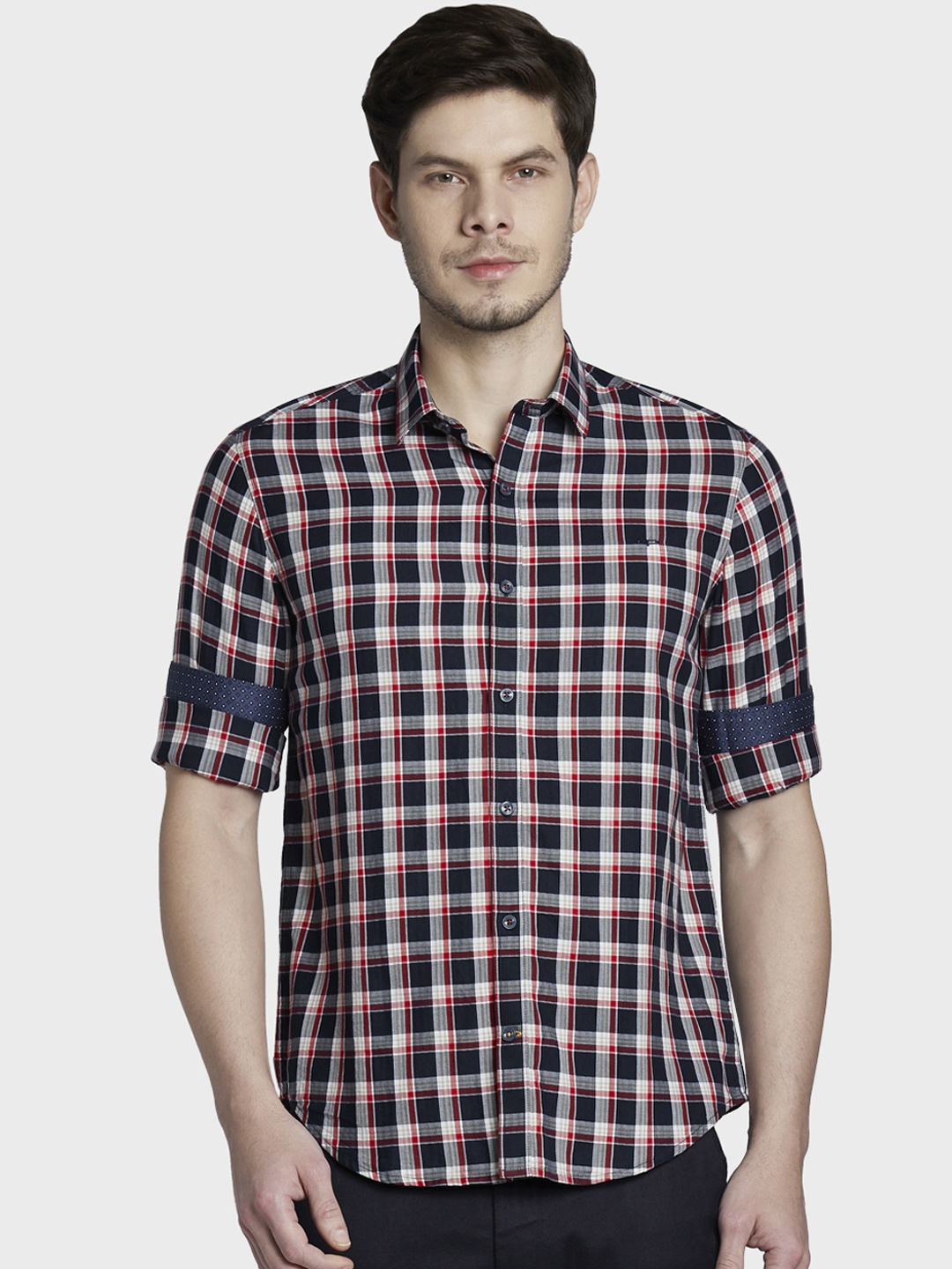 

ColorPlus Men Red & Navy Blue Slim Fit Checked Casual Shirt
