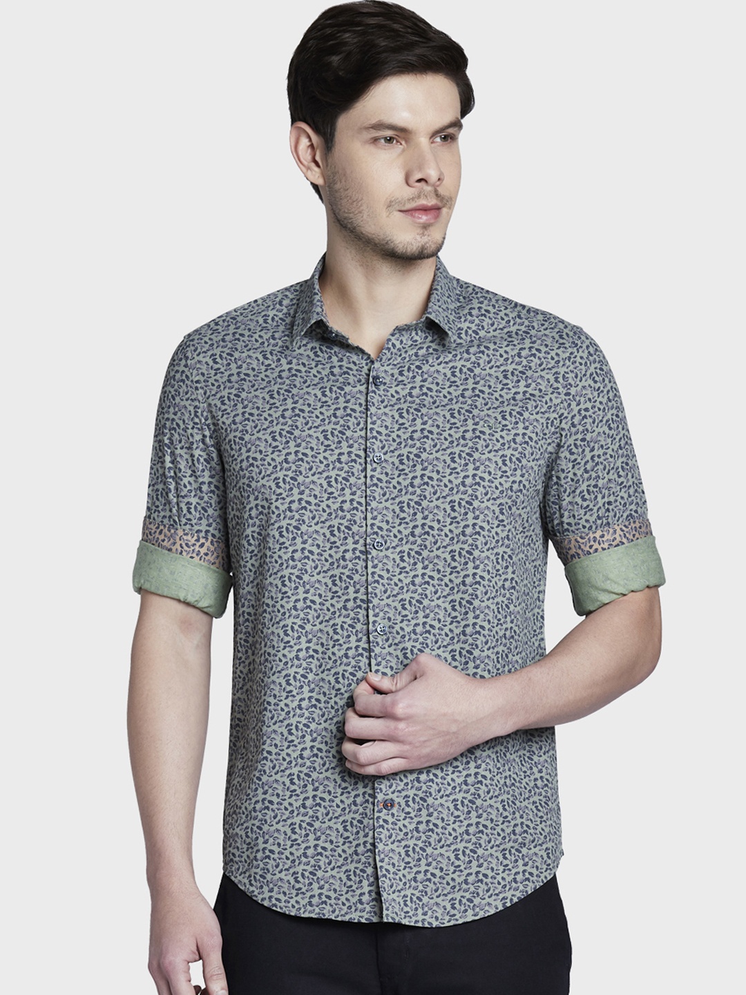 ColorPlus Men Green Slim Fit Printed Casual Shirt