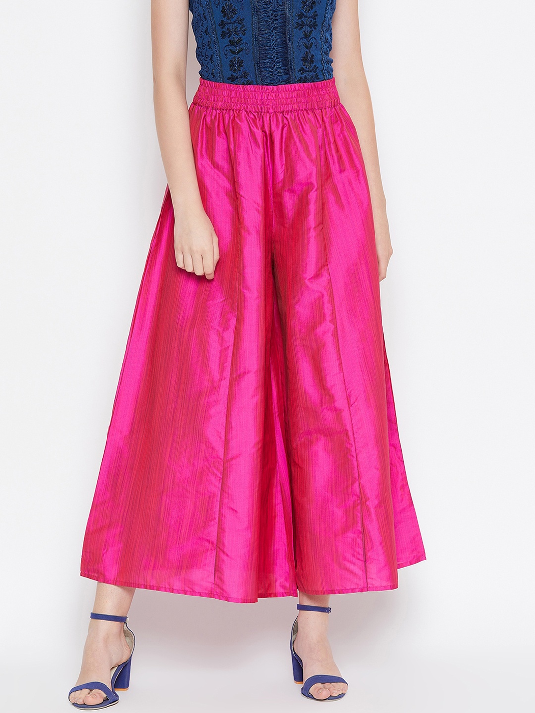 PANIT Women Magenta Solid Wide Leg Cropped Palazzos