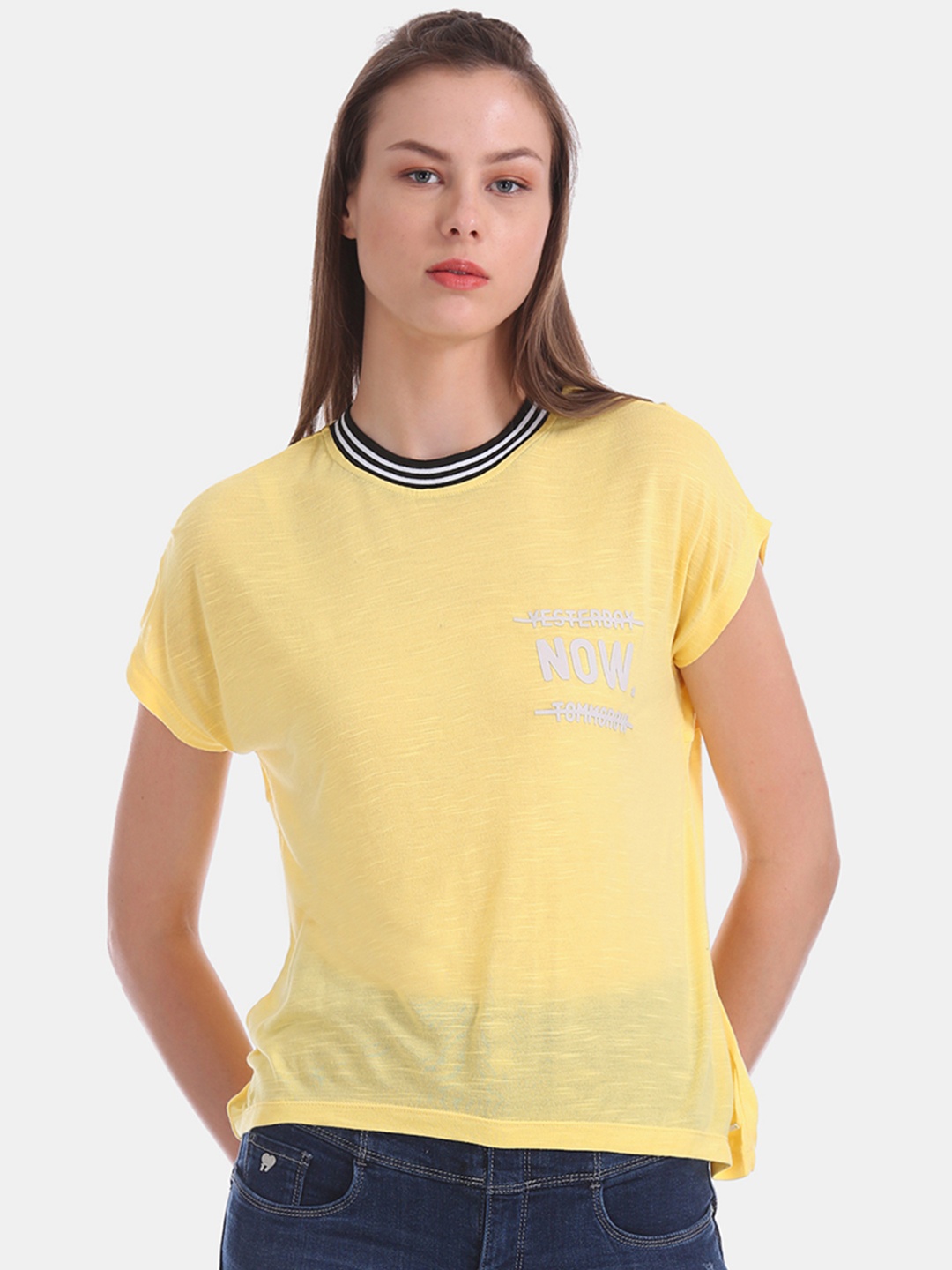 

Flying Machine Women Yellow Printed Round Neck T-shirt