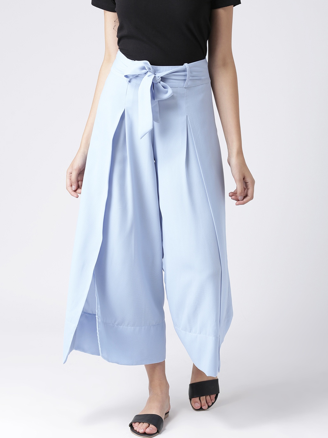 

KASSUALLY Women Blue Relaxed Loose Fit Self Design Cropped Parallel Trousers