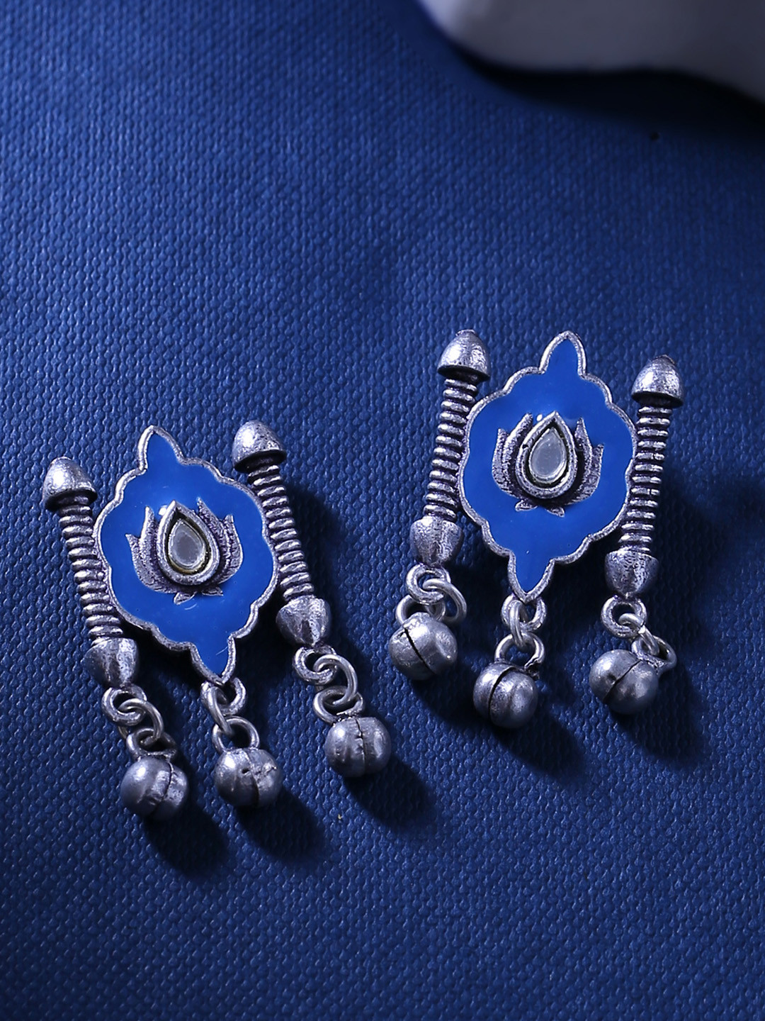 

Voylla Silver-Toned & Blue Contemporary Drop Earrings