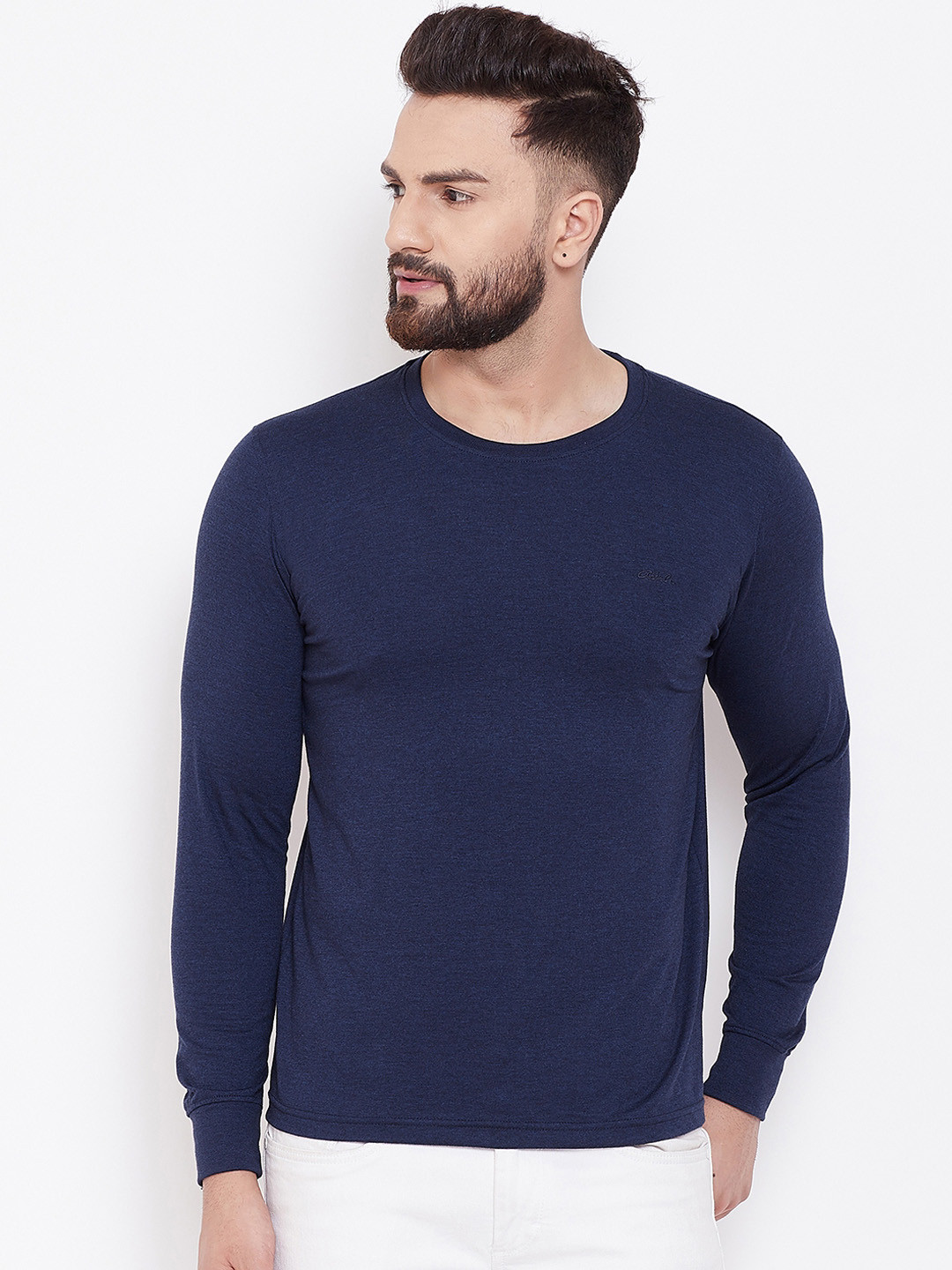 

Adobe Men Navy Blue Solid Round Neck T-shirt