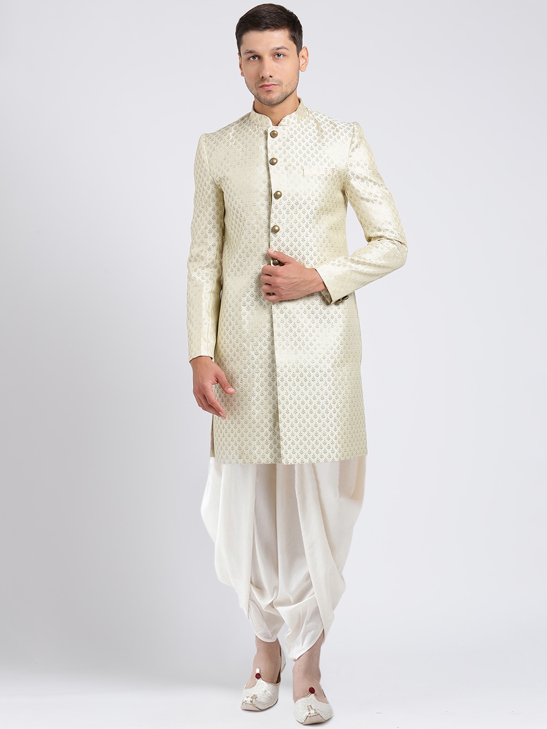KISAH Men Woven Design Slik Indowestern Sherwani Set, Cream
