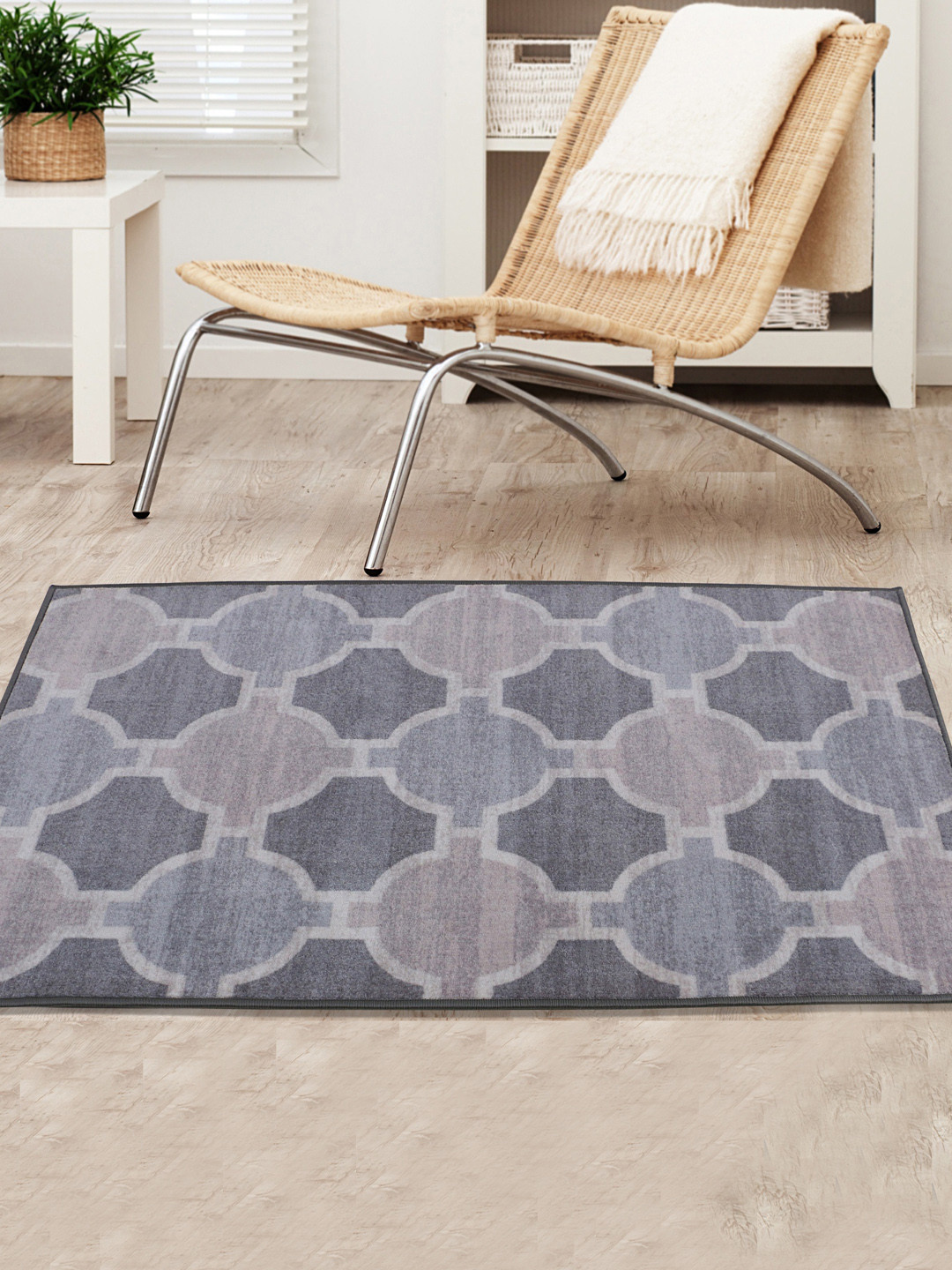 

RUGSMITH Premium Pink & Grey Patterned No-Shred Carpet, Brown