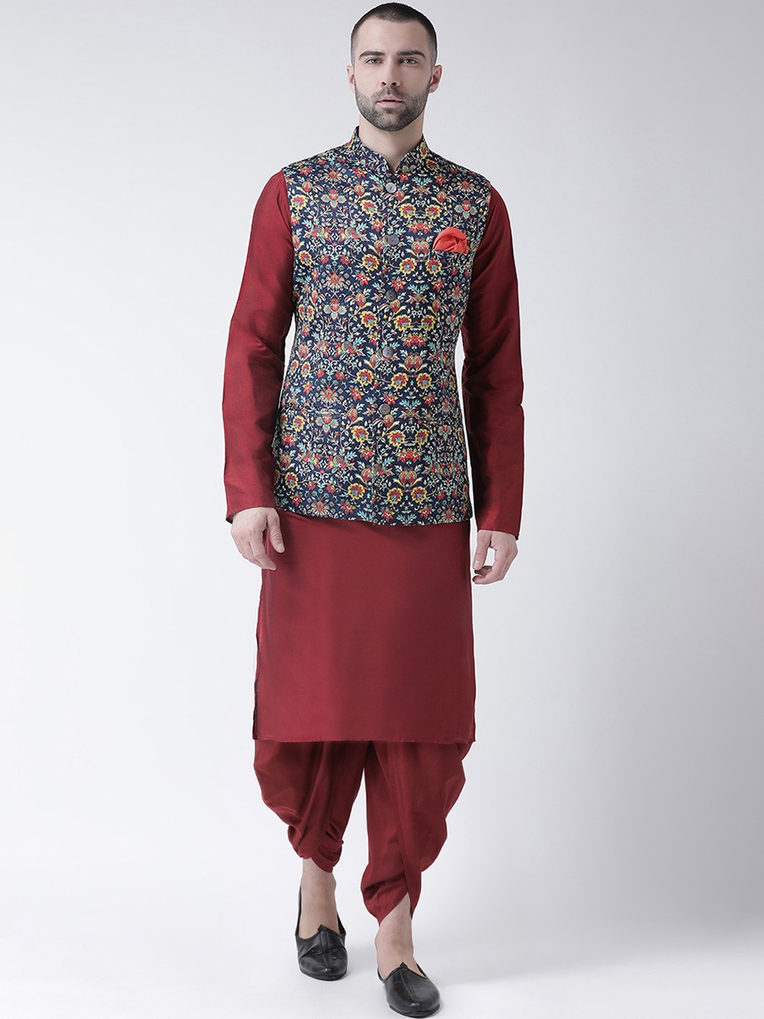 

KISAH Men Maroon Kurta Set