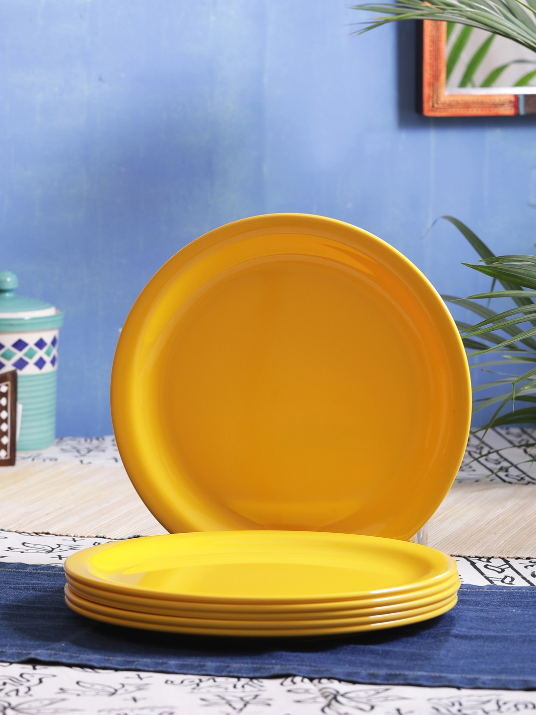 

Servewell Yellow 6-Pieces Solid Melamine Plates Set