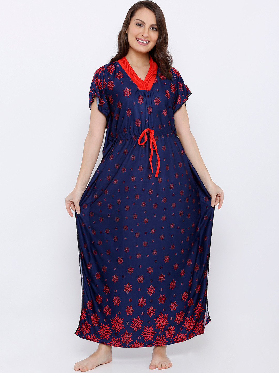 

Pretty Awesome Navy Blue & Red Printed Nightdress