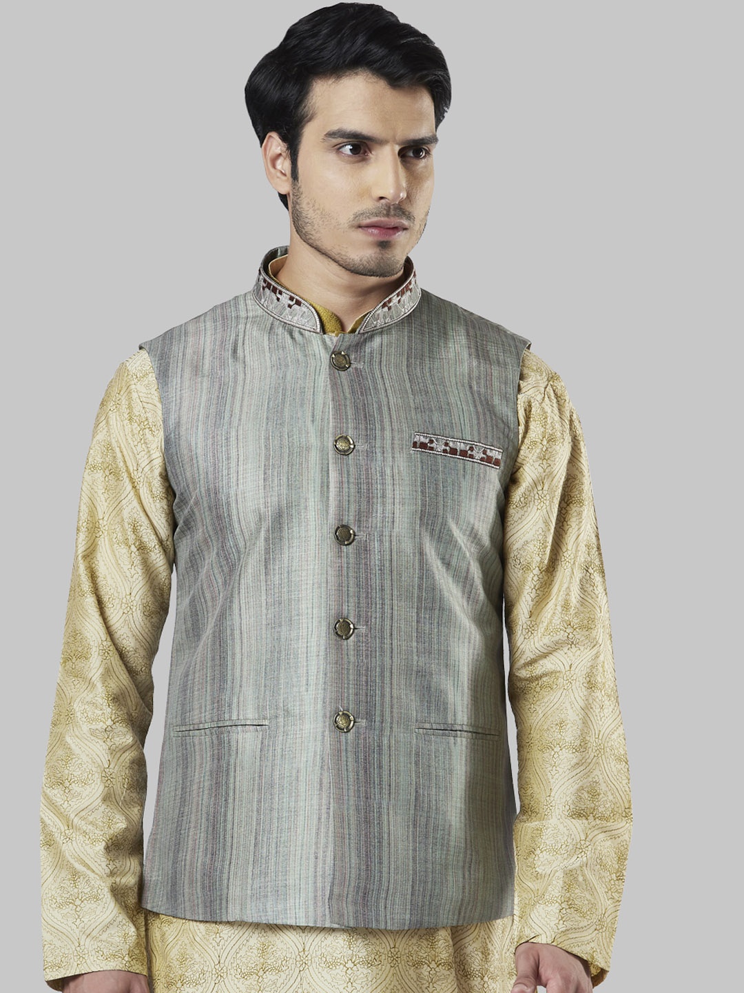 

Ethnix by Raymond Men Green & Grey Woven Design Nehru Jacket