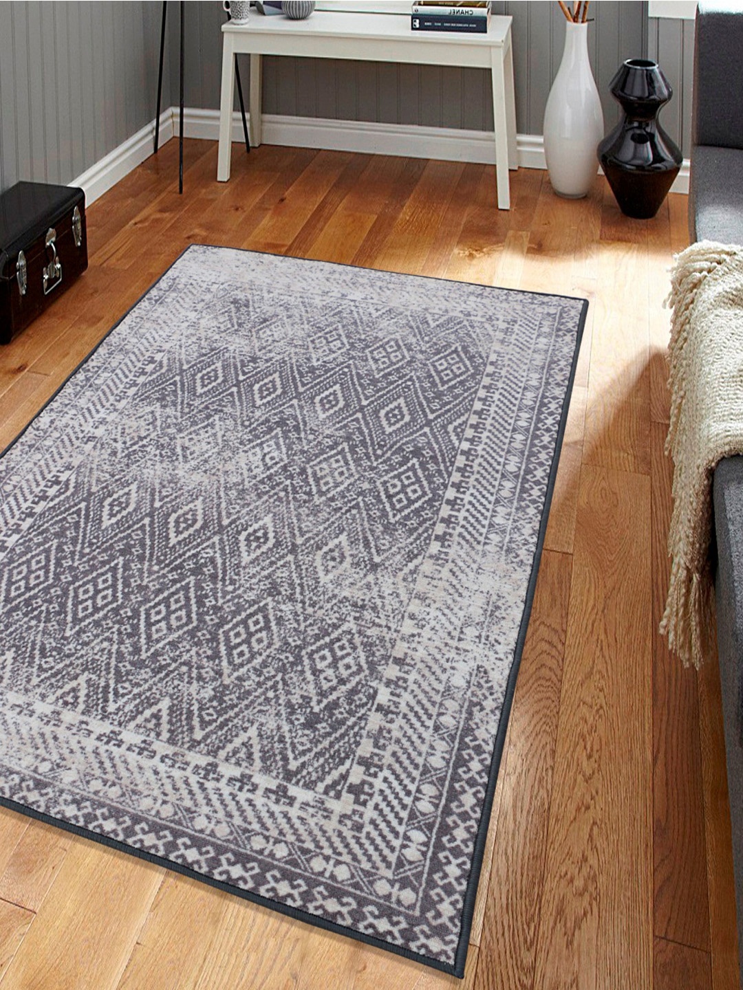 

RUGSMITH Premium Grey Patterned No-Shred Carpet