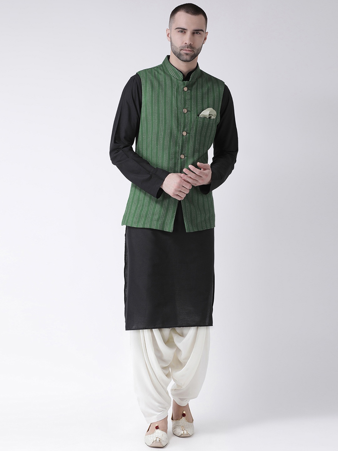 

KISAH Men Green & Black Solid Kurta Set with Nehru Jacket