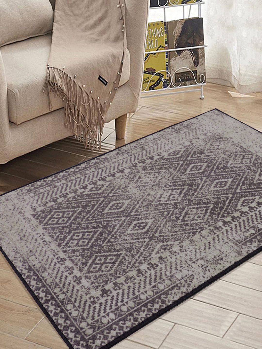 

RUGSMITH Premium Grey Patterned No-Shred Carpet