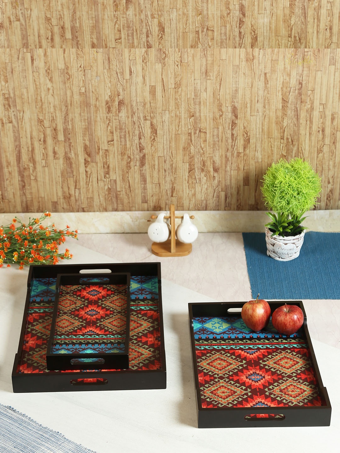 

Reinvention Factory Set of Three Multicoloured Rectangle Printed Serving Trays, Multi