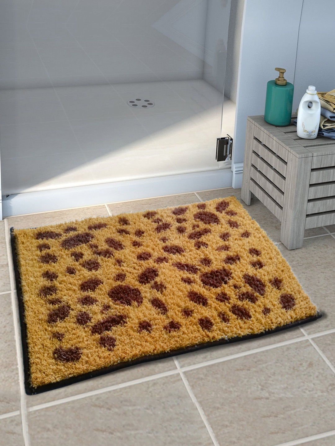 

Athom Trendz Set of 2 Brown Abstract Printed Anti-slip Bath Rugs