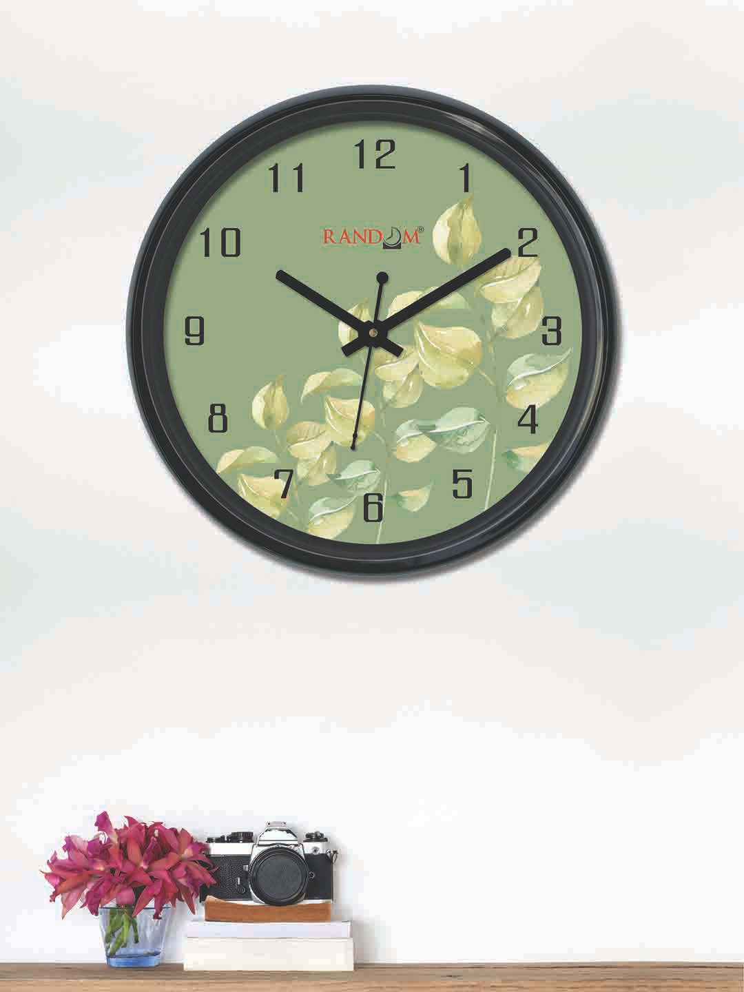 

RANDOM Green Round Printed Analogue Wall Clock (30 x 30 x 5)