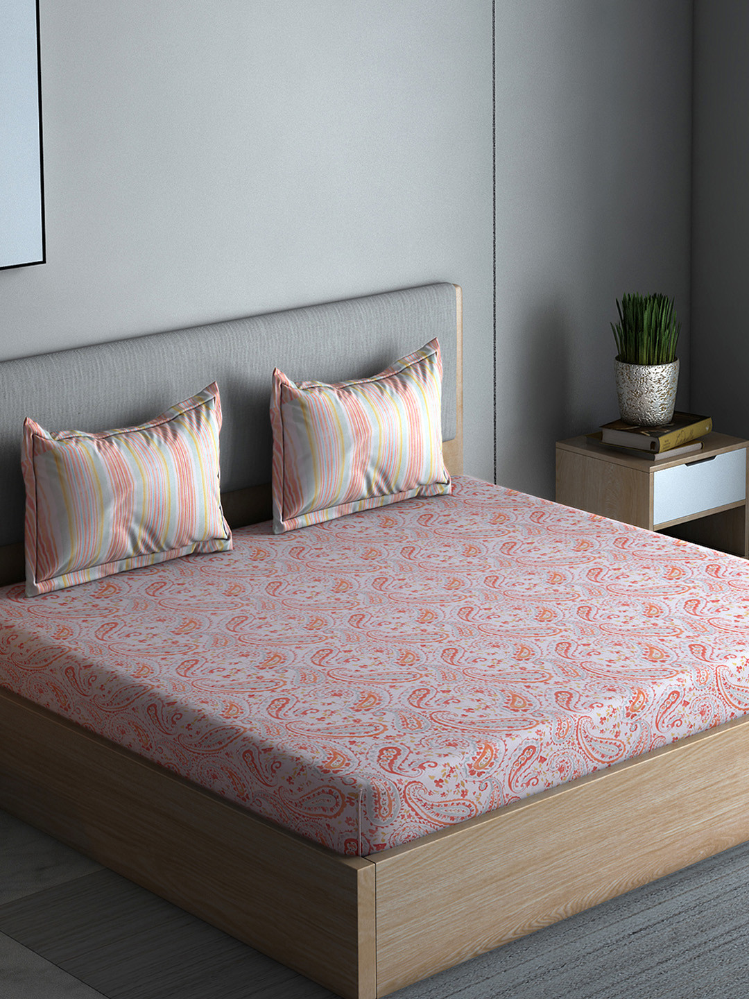 

Boutique Living India Pink & Orange Ethnic Motifs 300 TC Cotton 1 Queen Bedsheet with 2 Pillow Covers