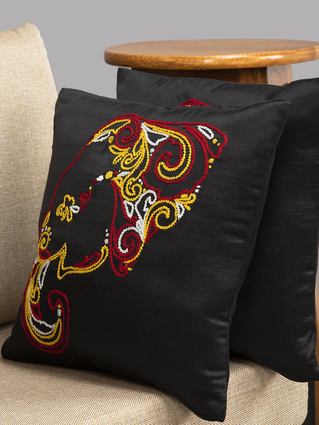 

HOUZZCODE Black & Red Set of 2 Embroidered Square Cushion Covers
