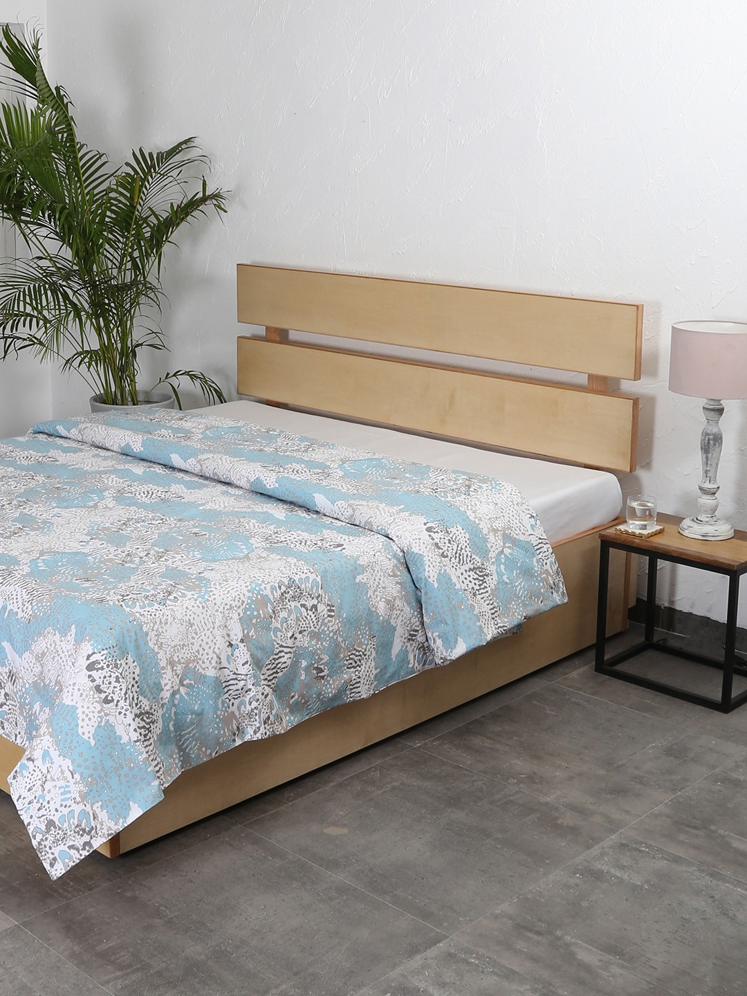 

House This Unisex Blue and White Printed Double Queen Duvet Cover