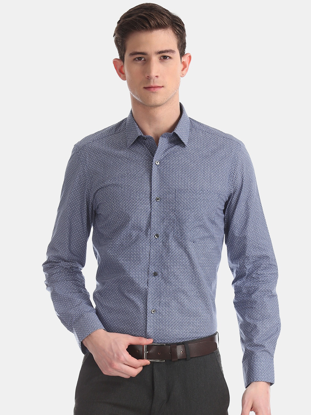 

Arrow Men Blue Slim Fit Printed Formal Shirt