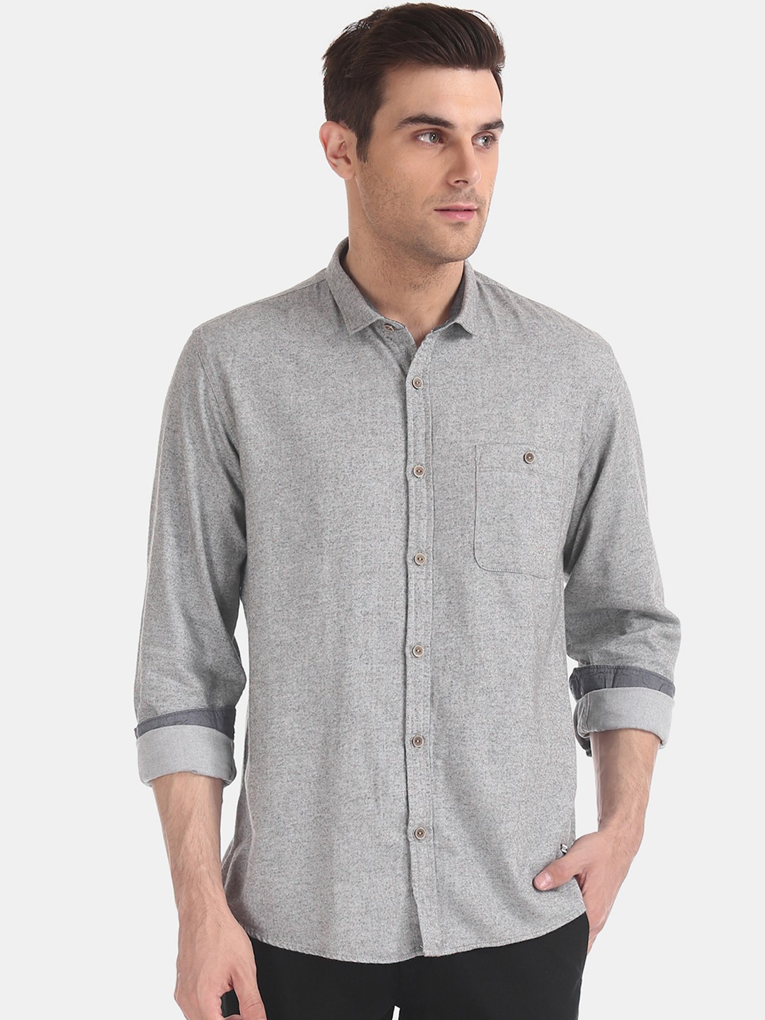 

Cherokee Men Grey Regular Fit Solid Casual Shirt