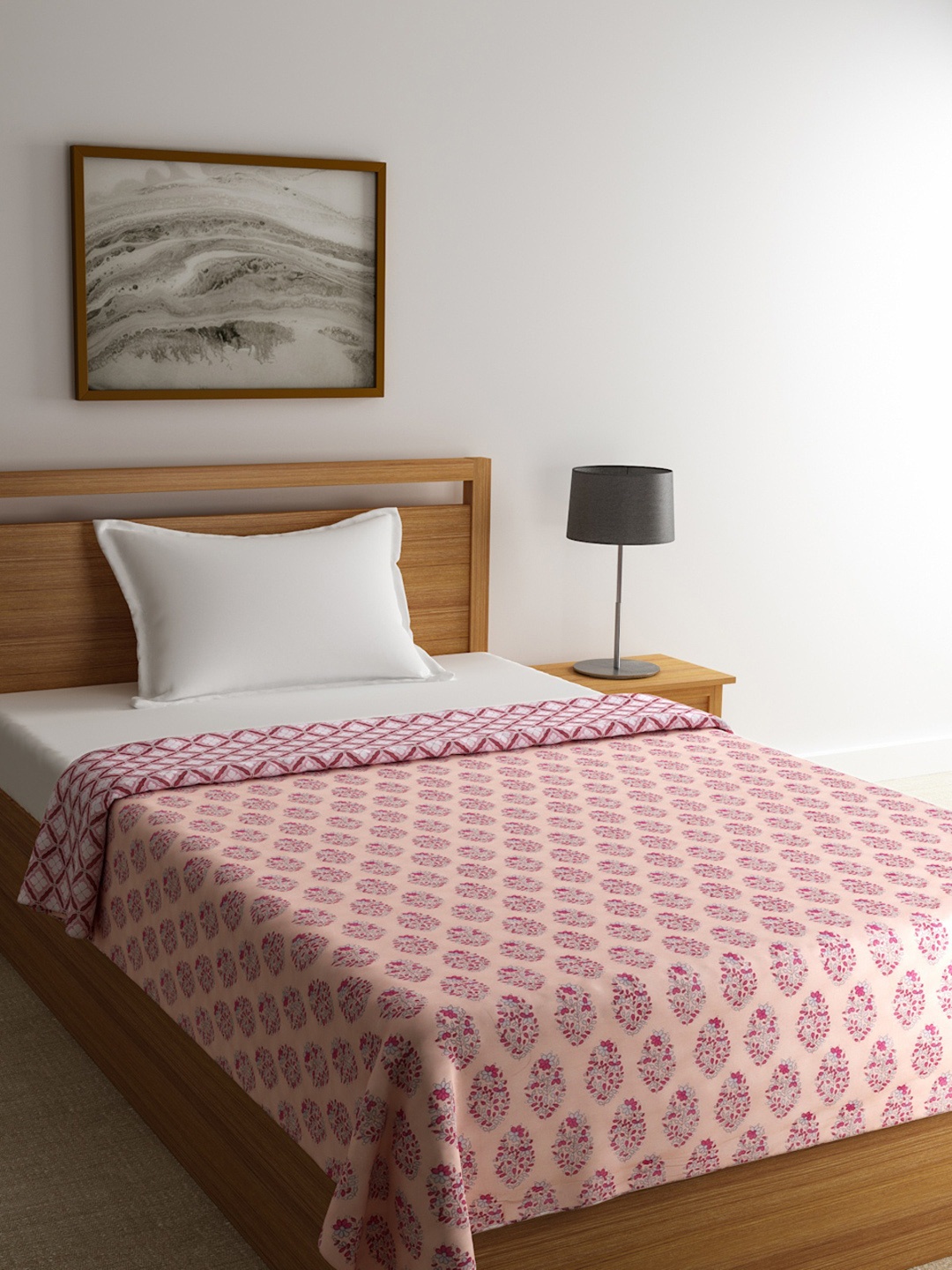 

ROMEE White & Peach-Coloured Floral AC Room 300 GSM Single Bed Dohar