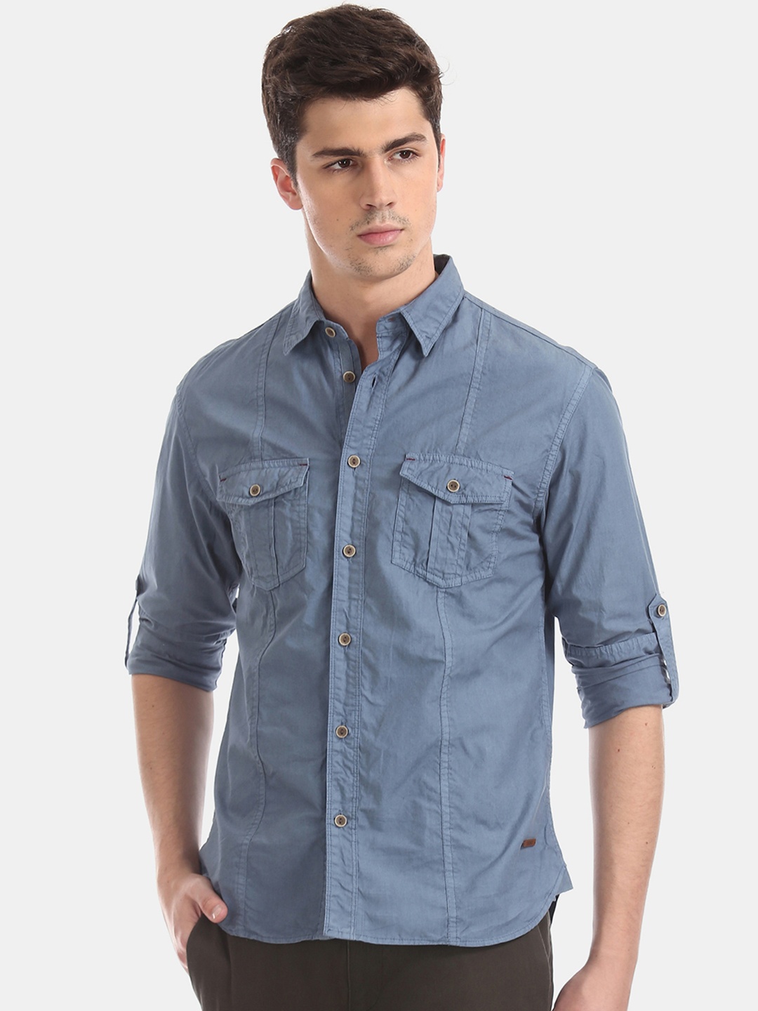 

Cherokee Men Blue Regular Fit Solid Casual Shirt
