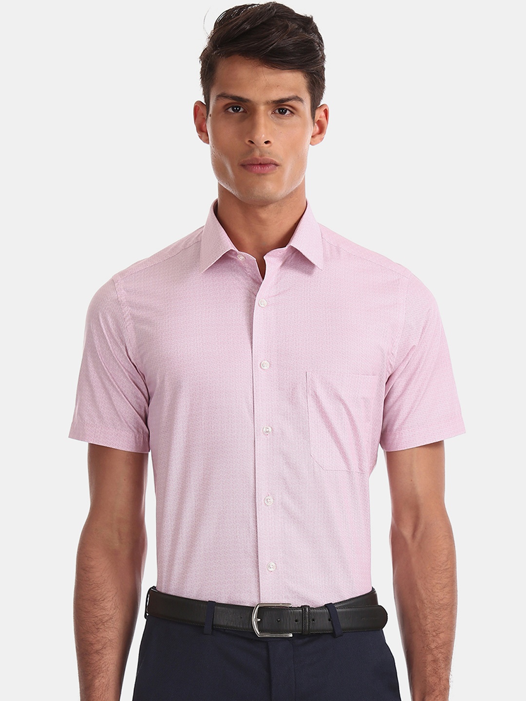 

Arrow Men Red & White Regular Fit Printed Formal Shirt